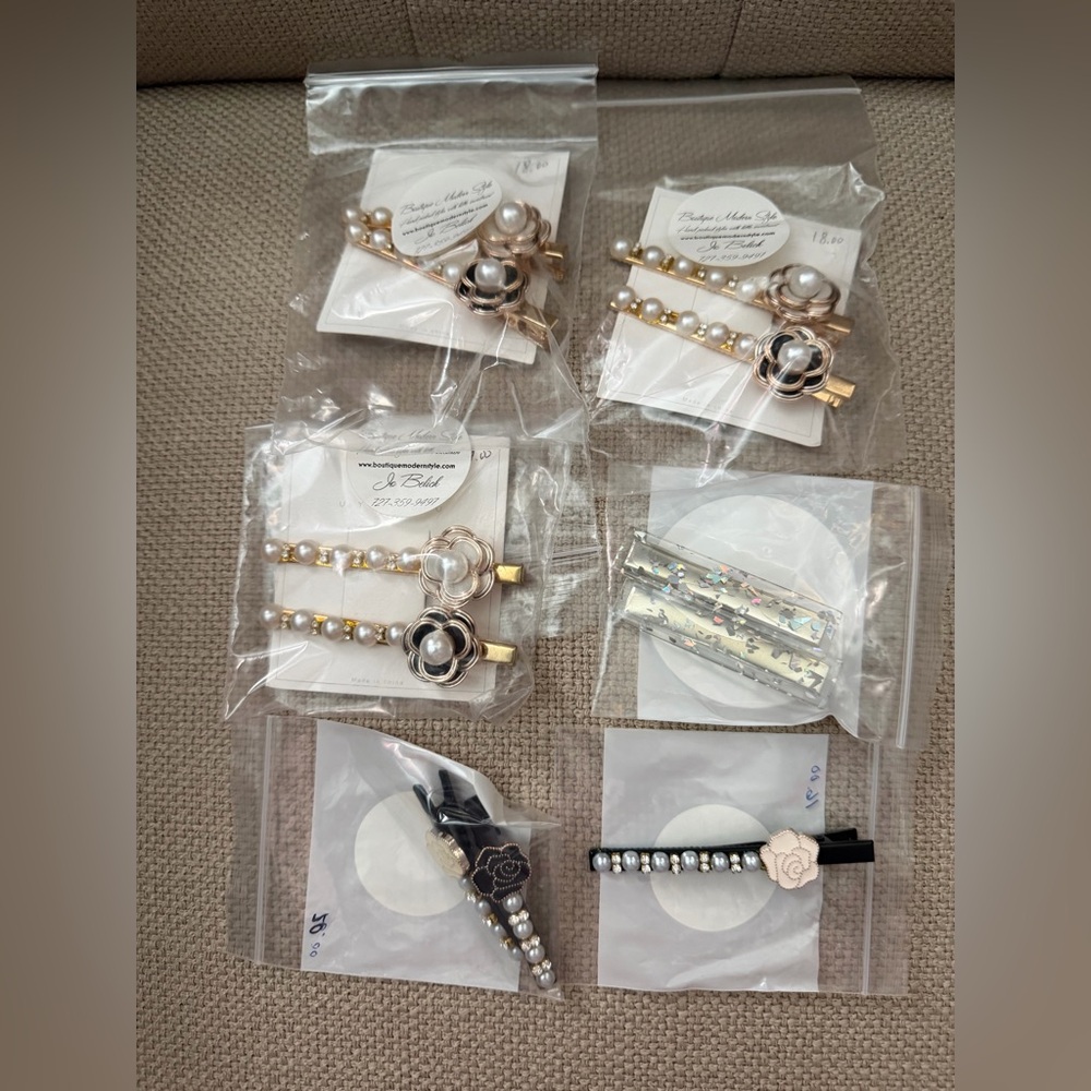 6- Total, Elegant Pearl & Floral Hair Clip Set - Gold and Black Options